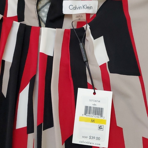 Top - Picture 3 of 4